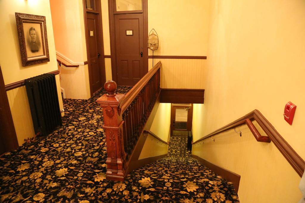 Martin & Mason Hotel Deadwood Extérieur photo