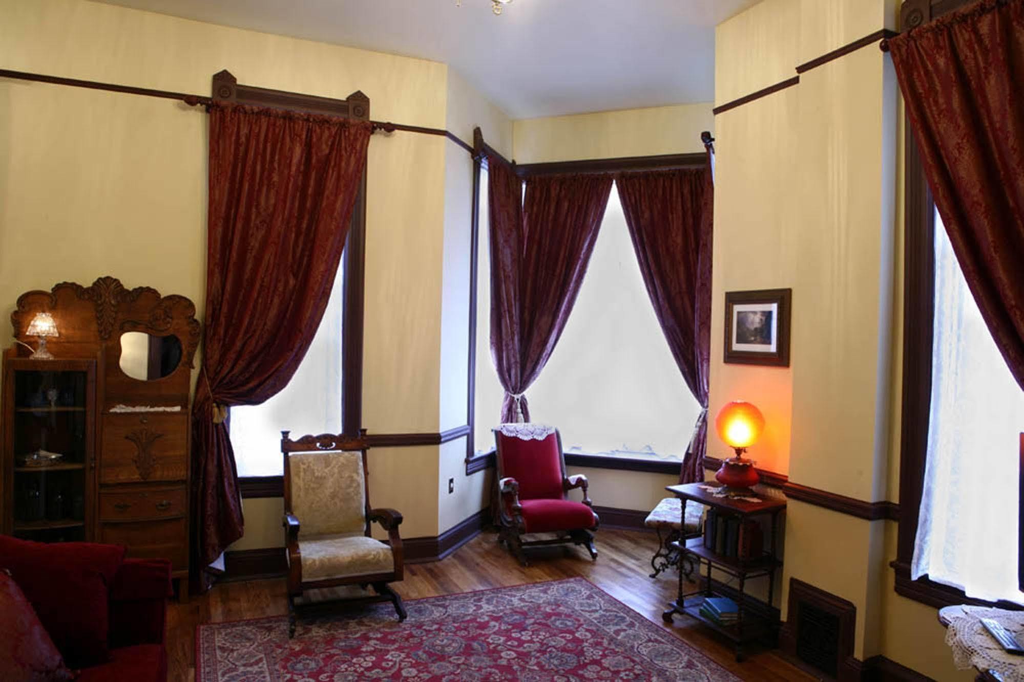 Martin & Mason Hotel Deadwood Extérieur photo